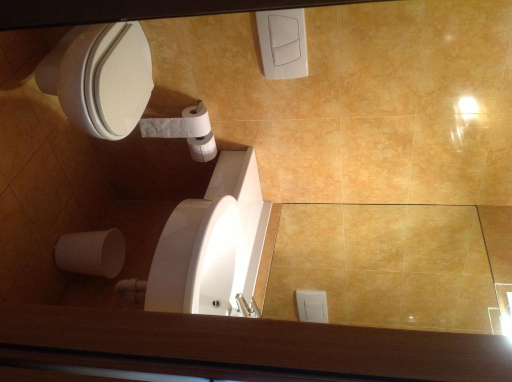 Albergo Al Caminetto Torbole Sul Garda Oda fotoğraf